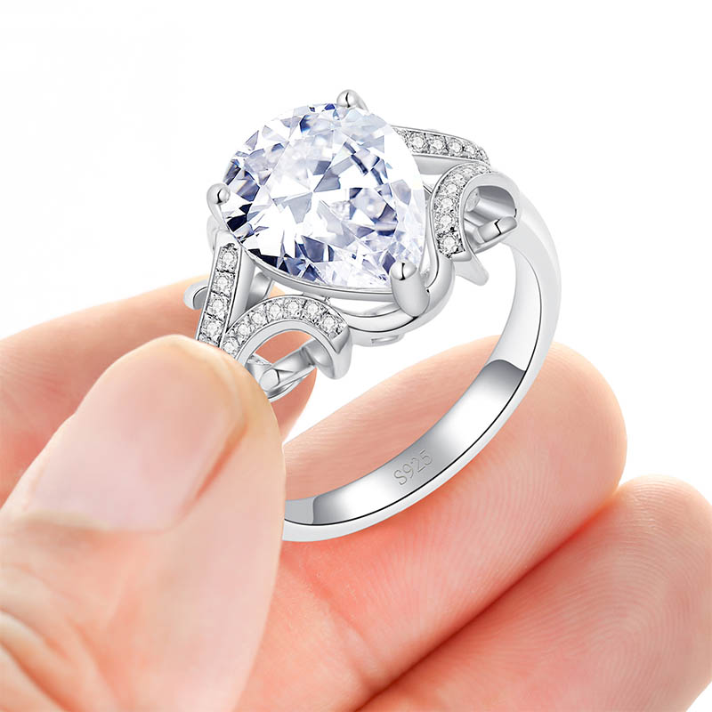 4.5 CT Pear Cut Cubic Zirconia Teardrop Engagement Ring
