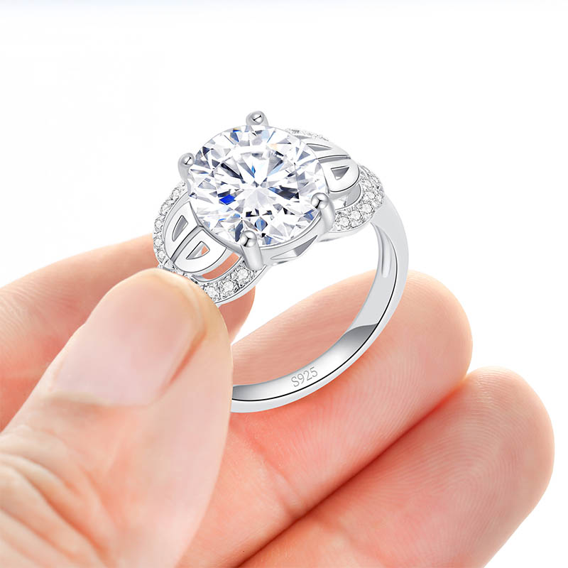5 CT Oval Cut Cubic Zirconia Engagement Ring