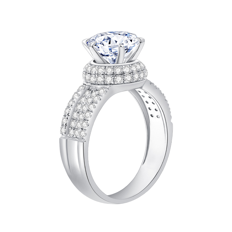 4.2 CT Round Cut Cubic Zirconia Halo Engagement Ring