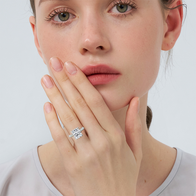 Moissanite Engagement Ring for Women VVS1 Clarity Asscher Cut Lab Created Diamond Wedding Band S925 Sterling Silver with 9K Gold